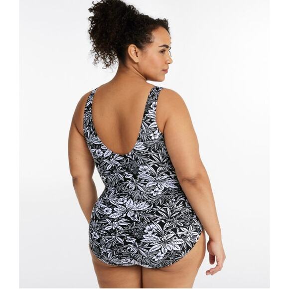 LL Bean One-Piece Bathing Suit 18 Long - Picture 4 of 7